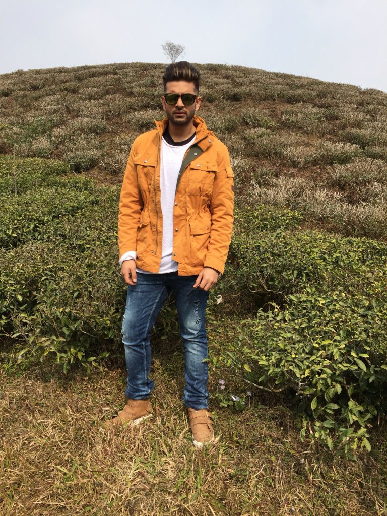Karan Kundra roadies winter jacket