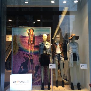Coachella fashion at H&M