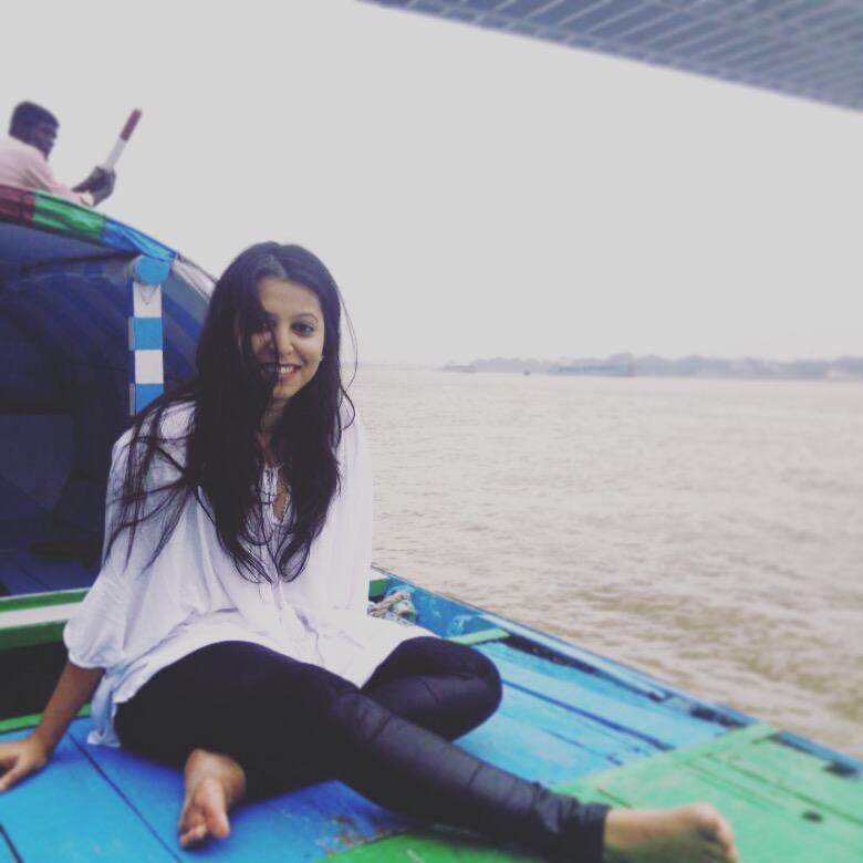 White tassel top_Boat ride_Hoogly River