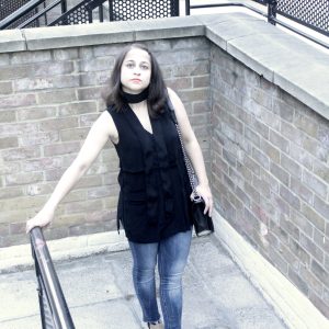 New choker black top and jeans