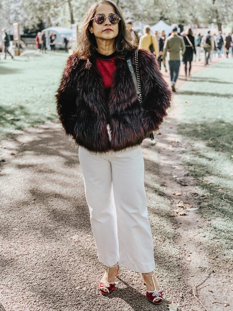 Velvet and Sezane white jeans