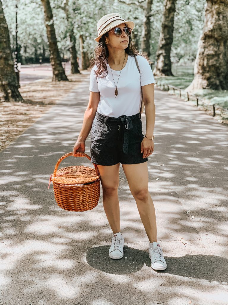 Black lace shorts Organic Basics
