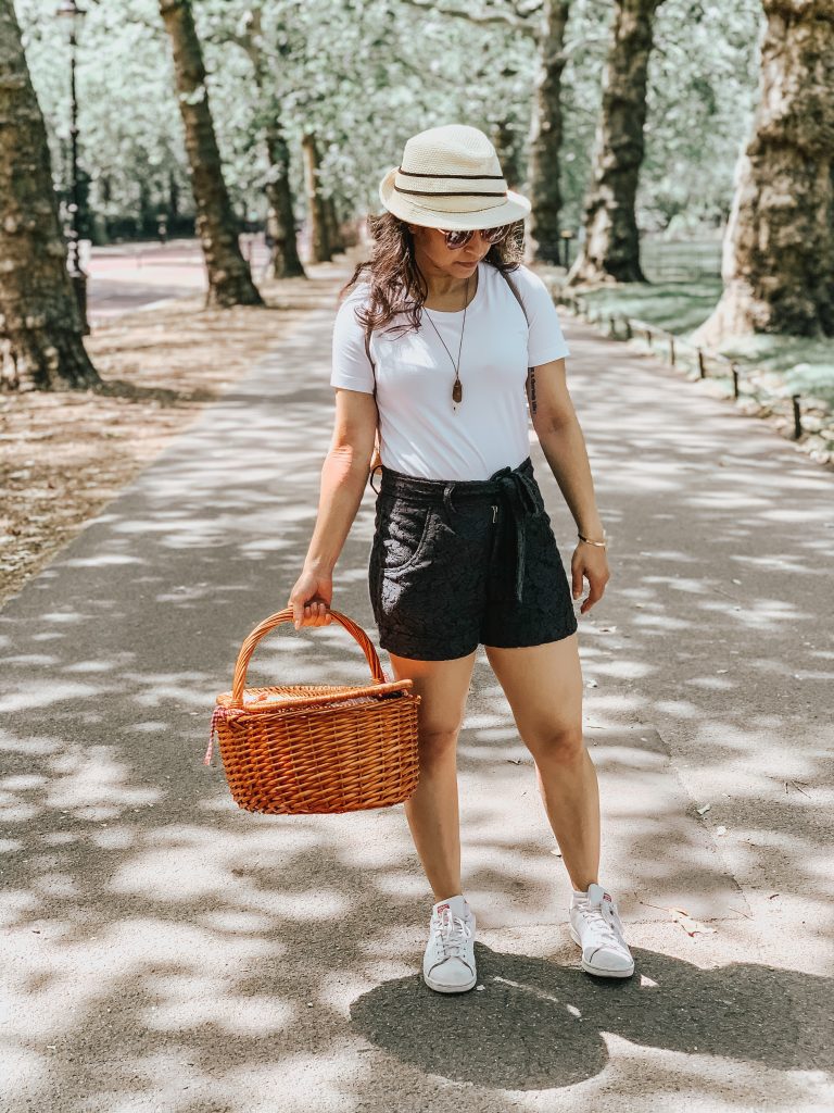 Black lace shorts Organic Basics